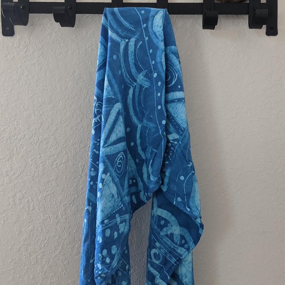 Blue Wrap - Picture 3 of 3